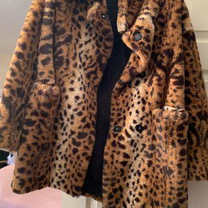 faux fur leopard jacket
